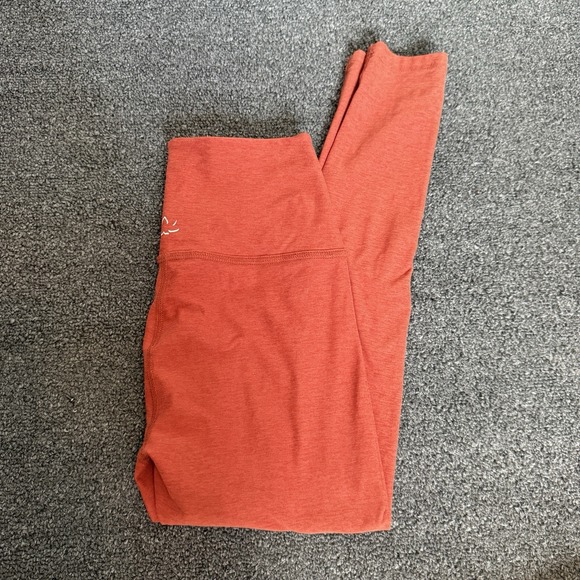 Beyond Yoga Spacedye Caught in the Midi 7/8 Leggings Warm Clay Heather Sz Med - Picture 2 of 8